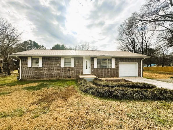 703 Bomar St, La Fayette, GA 30728