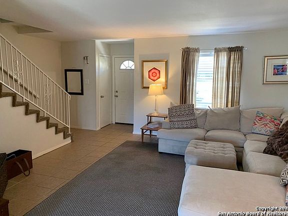 4th image of 7322 Oak Manor Dr APT 32
