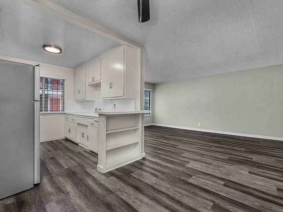 4th image of 4926 August St APT 3