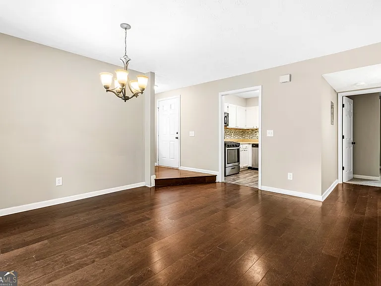 651 Stratford Green Way — Photo 3