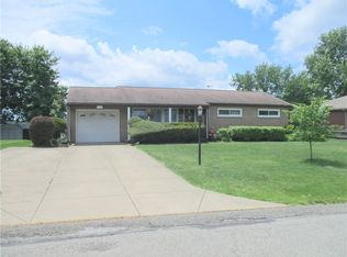 1797 Overlook Dr, Ambridge, PA 15003