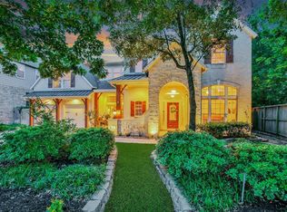 2 Winsome Path Cir, The Woodlands, TX 77382