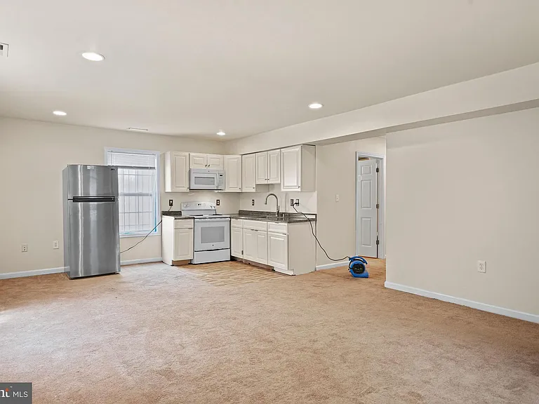 5115 Bass Pl SE — Photo 35
