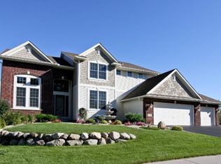 7350 Kimberly Ln N, Maple Grove, MN 55311