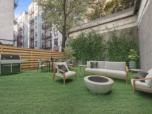 159 E 118th St #1B, New York, NY 10035