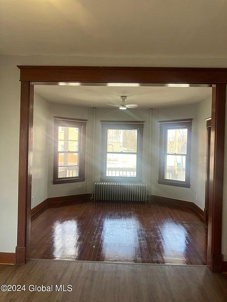 5th image of 1014 Bridge Street