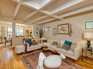 673 Brookside Ln, Sierra Madre, CA 91024