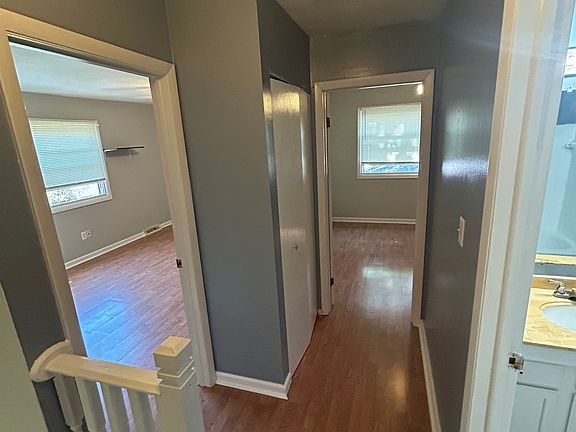 5th image of 120 Ivy Hill Ln Unit D