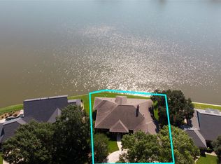 2008 Wickersham Dr, Huntsville, TX 77340