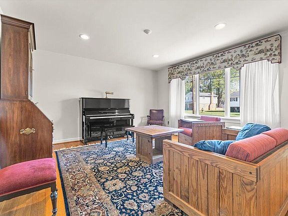 4th image of 5019 Keithwood Dr SW