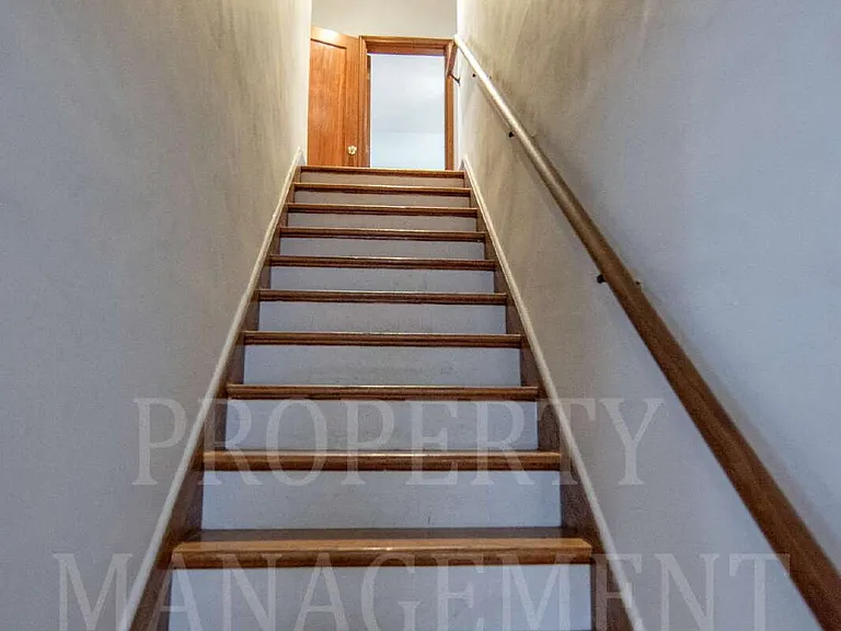 1110 W 5th St — Photo 31