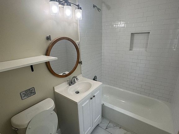 4th image of 3476 Spottswood Ave Unit 102