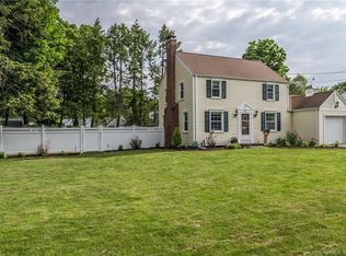 52 Seminary Rd, Simsbury, CT 06070