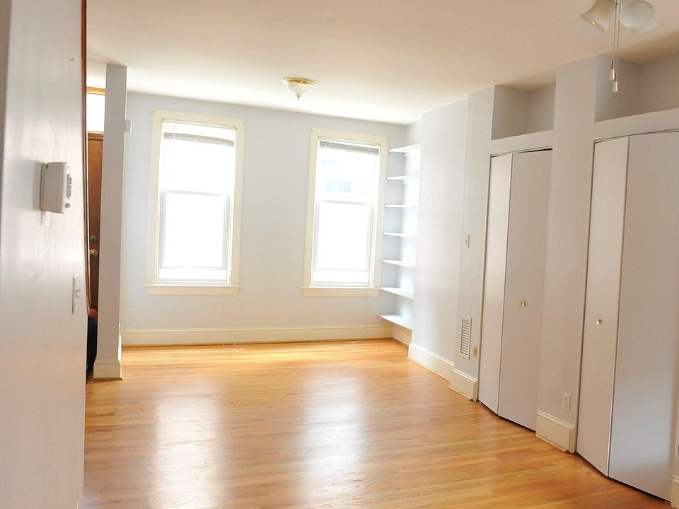 Open living dining