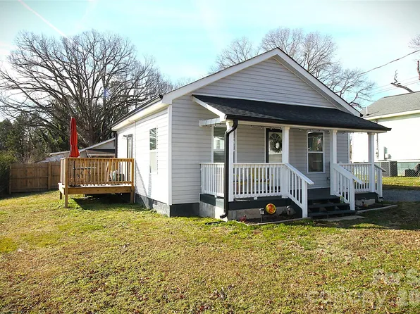 112 E Hartford Ave, Bessemer City, NC 28016