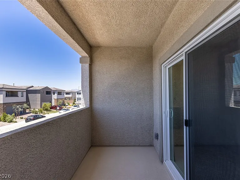 360 Great Ocean Ave — Photo 35