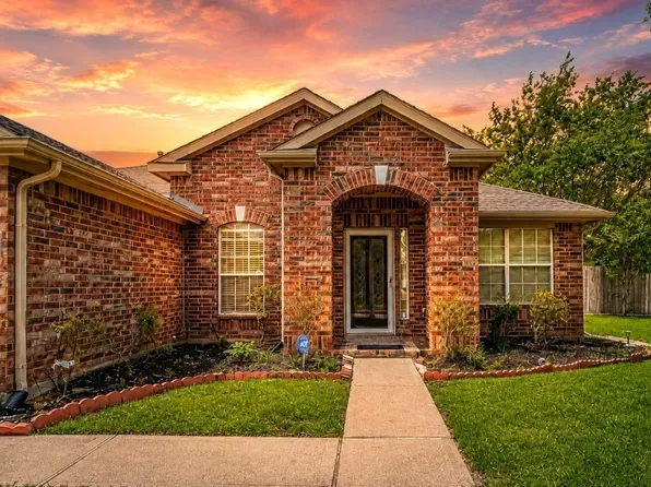 5402 Rosehaven Ct, Sugar Land, TX 77479