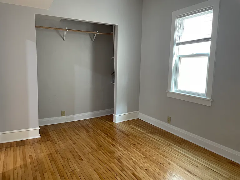 220 S 61st Ave W — Photo 14