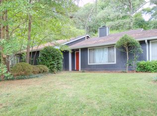 1042 Bramwell Ln, Stone Mountain, GA 30083