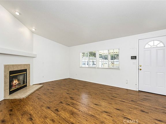 5th image of 4901 Green River Rd #228