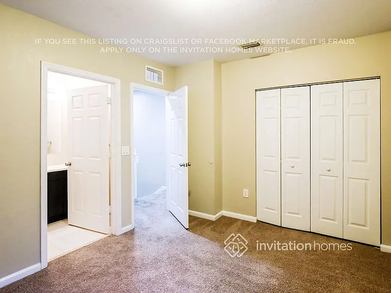 8214 SW 29th St #104 — Photo 14