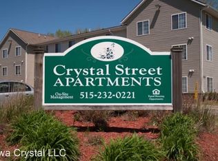 221 Crystal St UNIT 220, Ames, IA 50010
