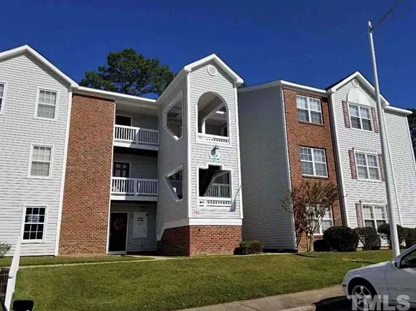 251 Waterdown Drive, Fayetteville, NC 28314