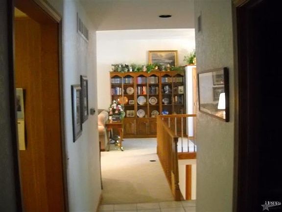 4th image of 3005 E Stone Ledge Blvd