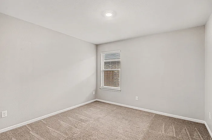 424 Attalla St — Photo 13