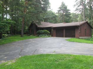 10235 W M Ave, Kalamazoo, MI 49009