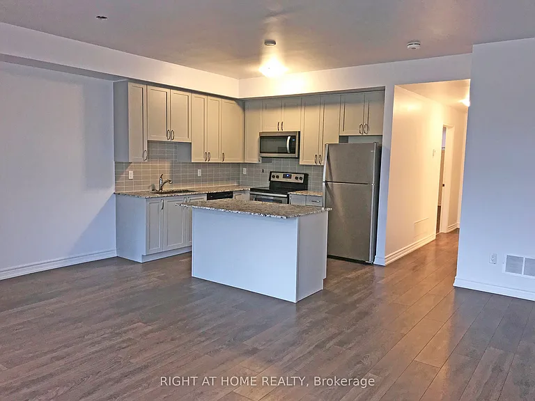 201 Pine Grove Rd #413 — Photo 4
