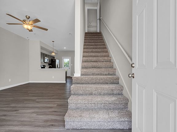 2nd image of 248 Drayton Dr #236