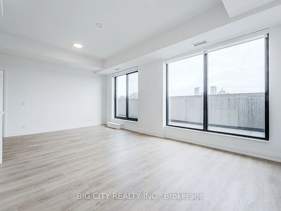 36 Brentcliffe Rd #209