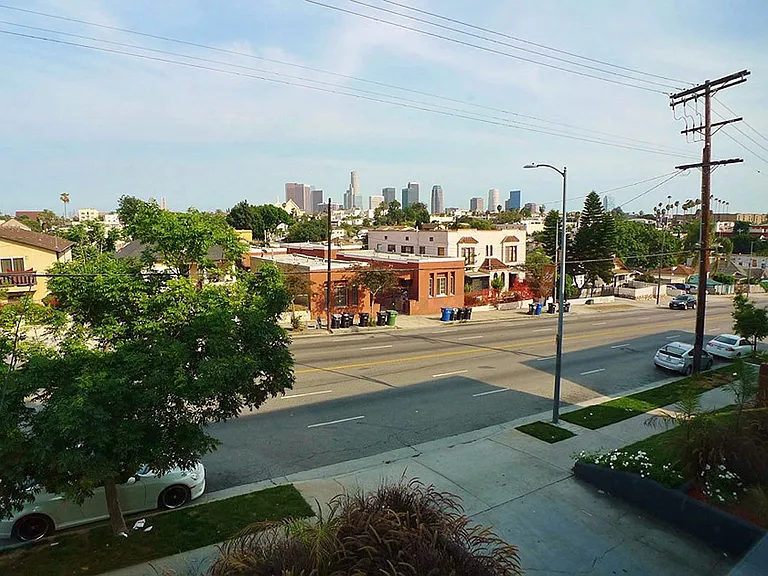 Villa De Adel Apts — Photo 178