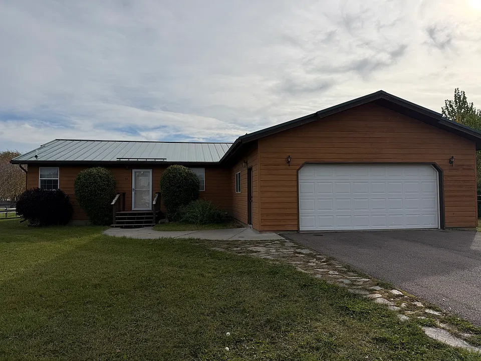 74 Helena Flats Ct