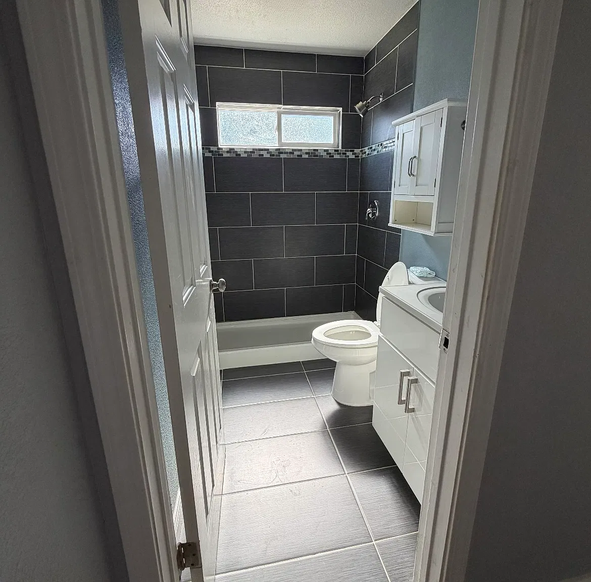 2 bed, 806 sqft, $2,600 — Photo 4