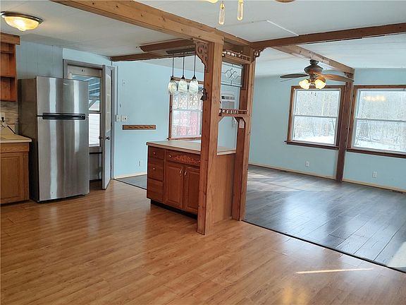 5th image of 2217 Black Brook Rd