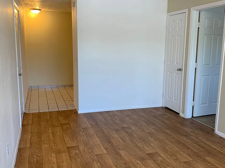 Indigo Apartments — Photo 24