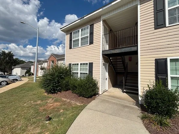 3219 Bolt Rock Way APT 101, Fayetteville, NC 28306