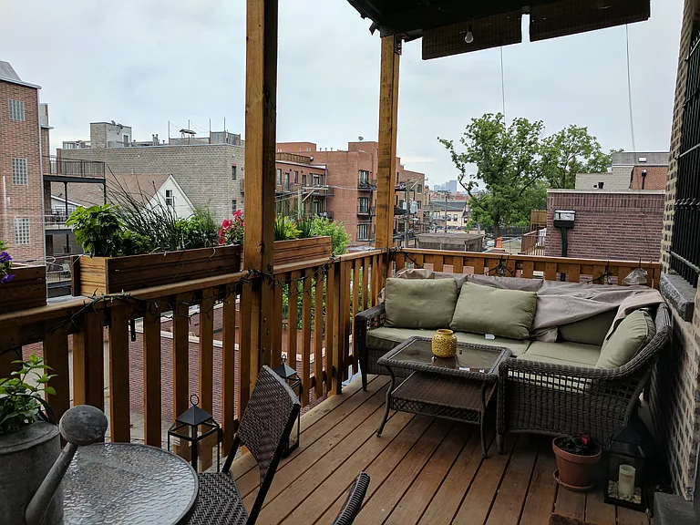 2651 N Dayton St #1 — Photo 11