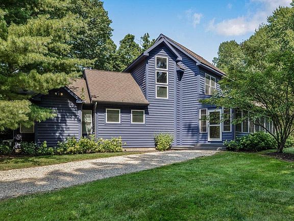 4th image of 8773 Elm Valley Rd