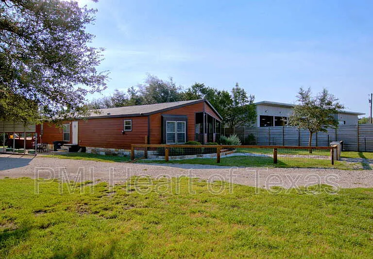 631 County Road 270 — Photo 2