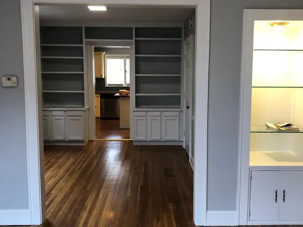 92 W Weber Rd, Columbus, OH 43202