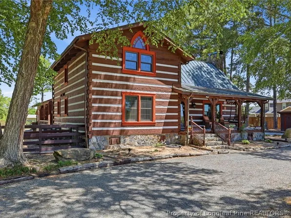 1621 John McMillan Rd, Hope Mills, NC 28348