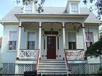 1st image of 3224 Ursuline