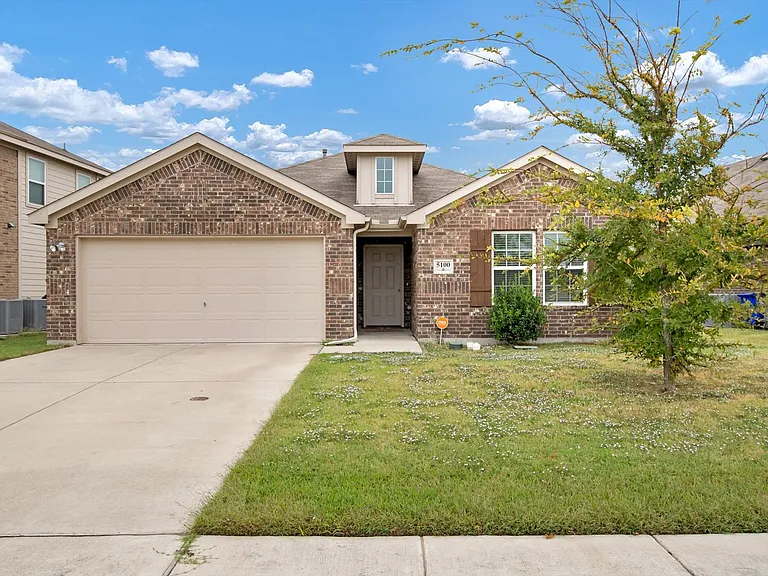 5100 Royal Springs Dr — Photo 16