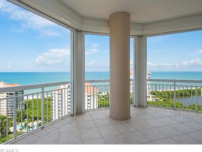 60 Seagate Dr, Naples, FL, 34103