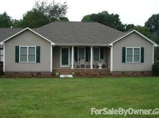 1843 Saint Marks Church Rd, Crouse, NC 28033