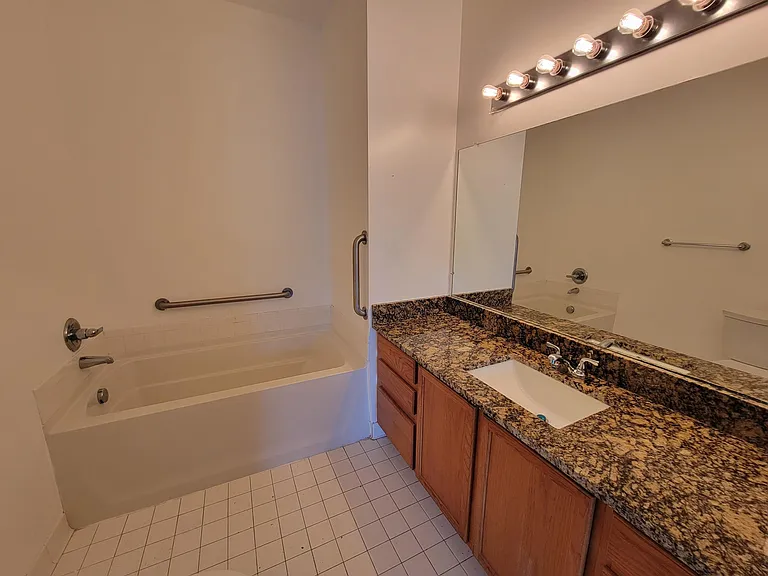 43162 Pendleton Cir — Photo 4