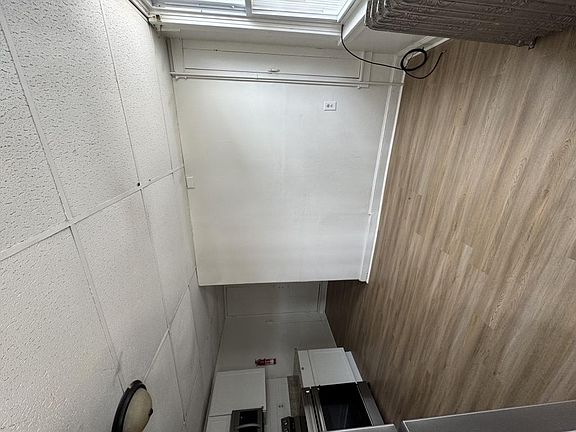 2nd image of 1031 Spruce St APT 2